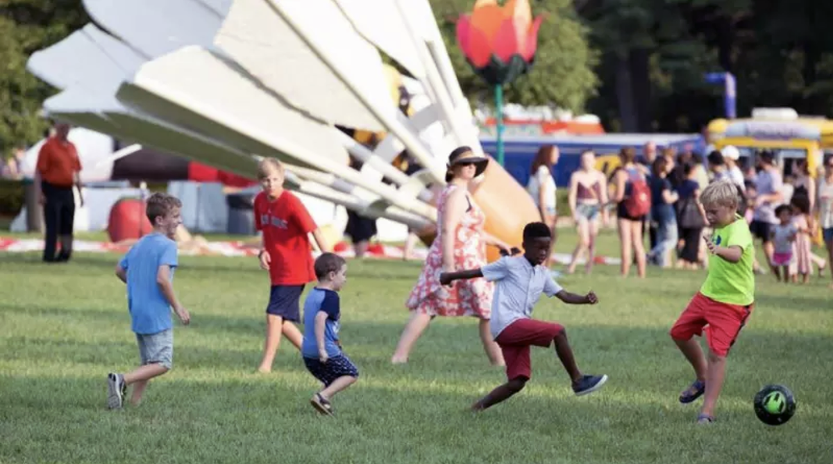 Nelson Atkins Museum of Art Big PIcnic