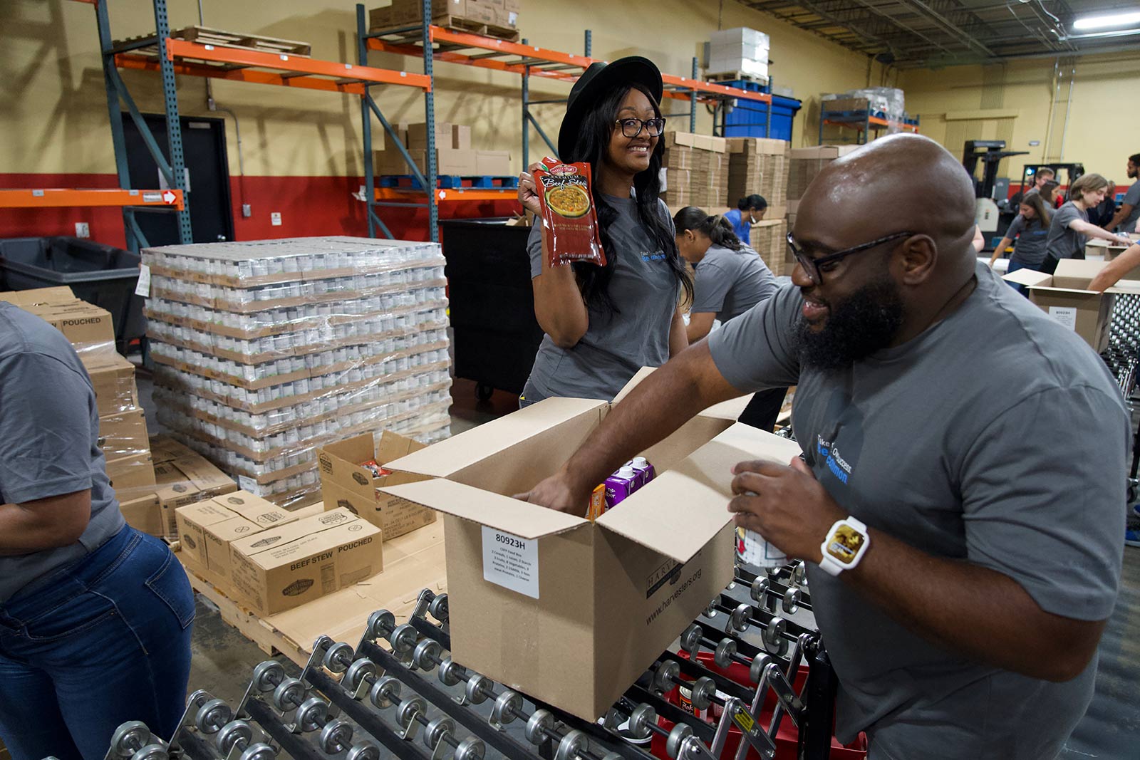 Kauffman associates volunteer at Harvesters in Kansas City, Missouri.